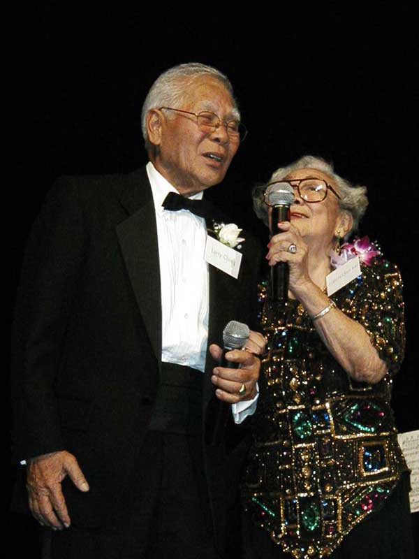 Image 7: Hey, check that outfit out!