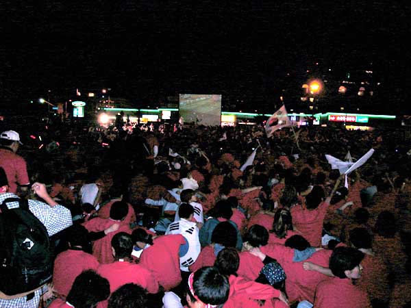 playwright Tony Kushner ups the ante for an auction item