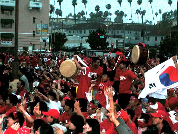 playwright Tony Kushner ups the ante for an auction item